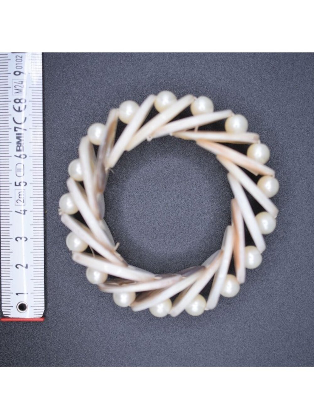 Vintage Mother Of Pearl & Faux Pearl Stretch Bracelet Shell Accents Unique Circu